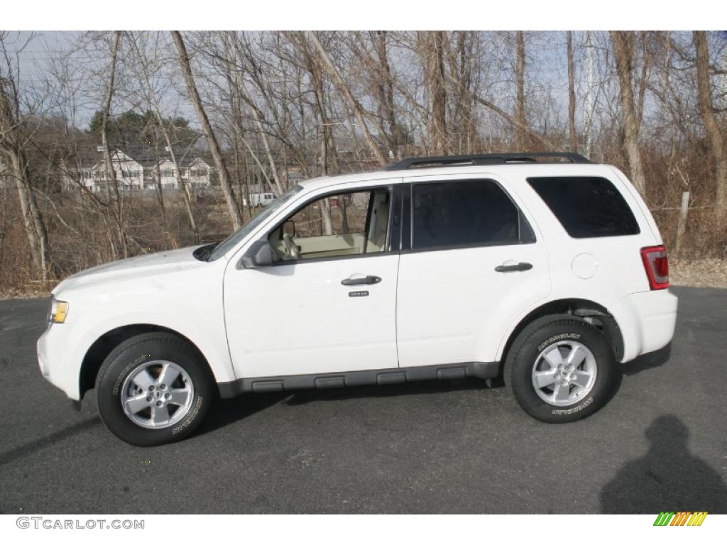 2009 Escape XLT V6 4WD - White Suede / Camel photo #2