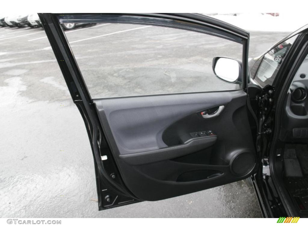 2009 Honda Fit Standard Fit Model Gray Door Panel Photo #45789850