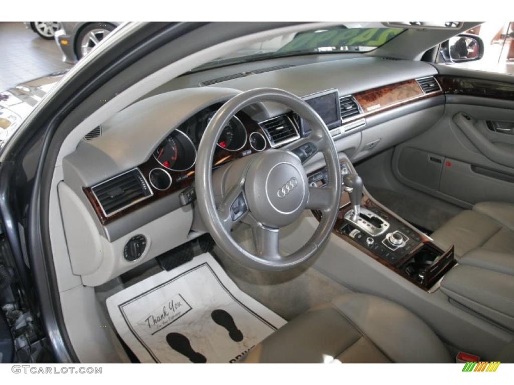 Platinum Interior 2005 Audi A8 L 4.2 quattro Photo #45791790