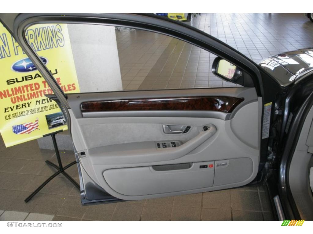2005 Audi A8 L 4.2 quattro Platinum Door Panel Photo #45791798