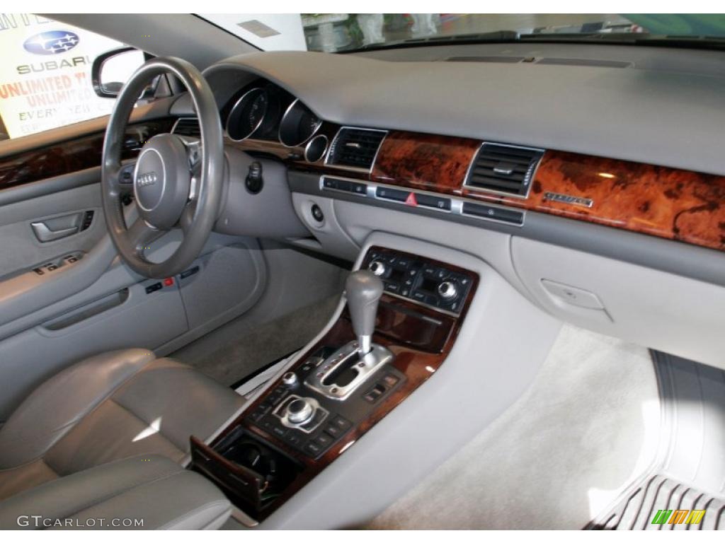 2005 Audi A8 L 4.2 quattro Platinum Dashboard Photo #45791830