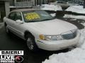 2000 Vibrant White Lincoln Continental   photo #1