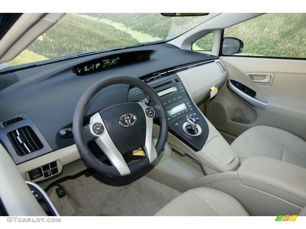Bisque Interior 2011 Toyota Prius Hybrid II Photo #45795815