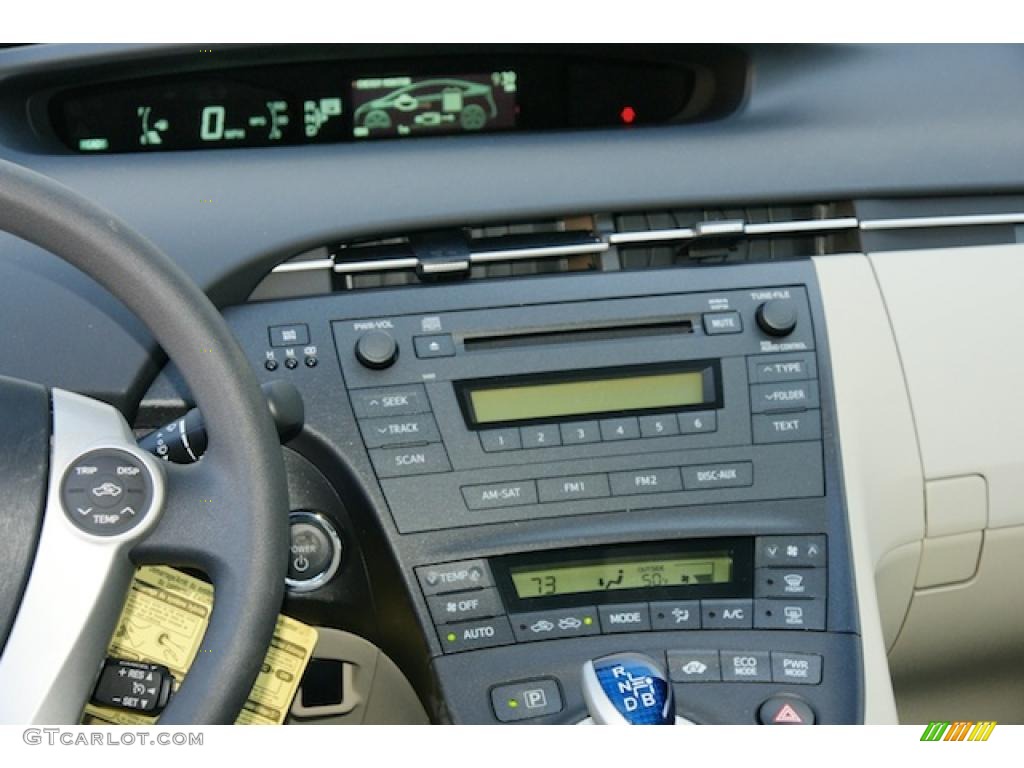 2011 Toyota Prius Hybrid II Controls Photo #45795851
