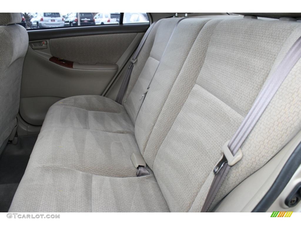 2004 Toyota Corolla LE interior Photo #45797071