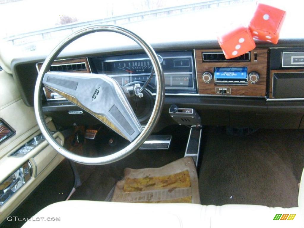 1974 Oldsmobile Ninety Eight Coupe Cream Beige Dashboard Photo #45798083