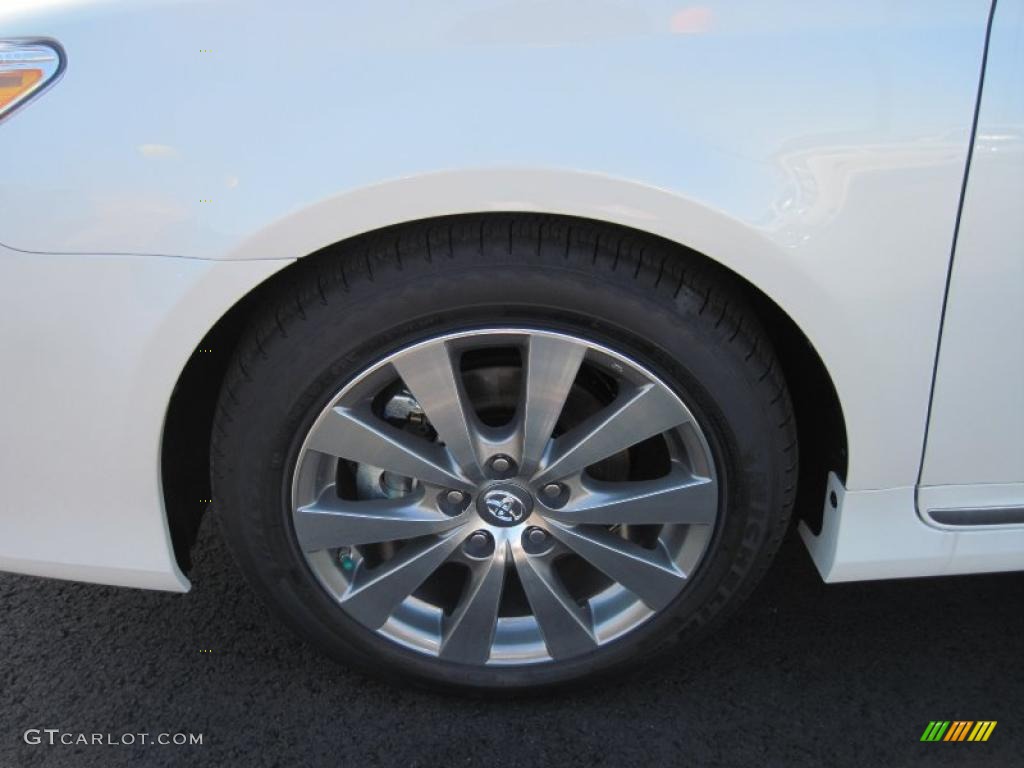 2011 Toyota Avalon Limited Wheel Photo #45800568