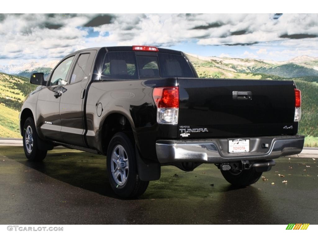 2011 Tundra SR5 Double Cab 4x4 - Black / Graphite Gray photo #3