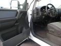 2005 White Nissan Titan SE King Cab 4x4  photo #17