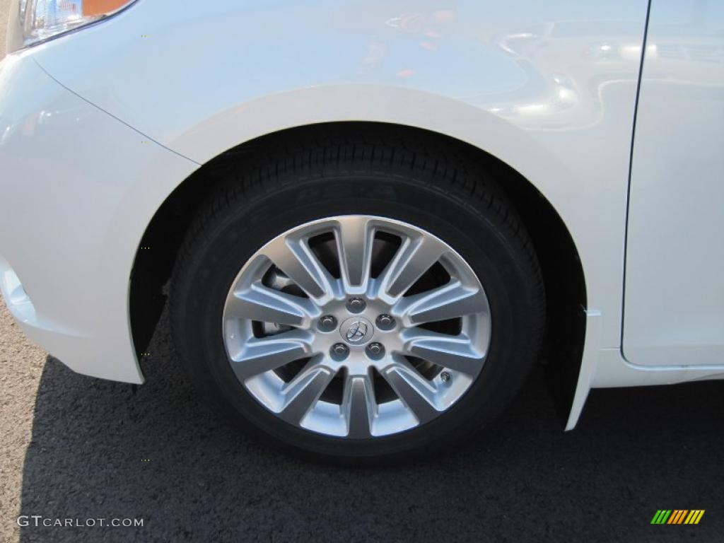 2011 Toyota Sienna Limited Wheel Photo #45802145