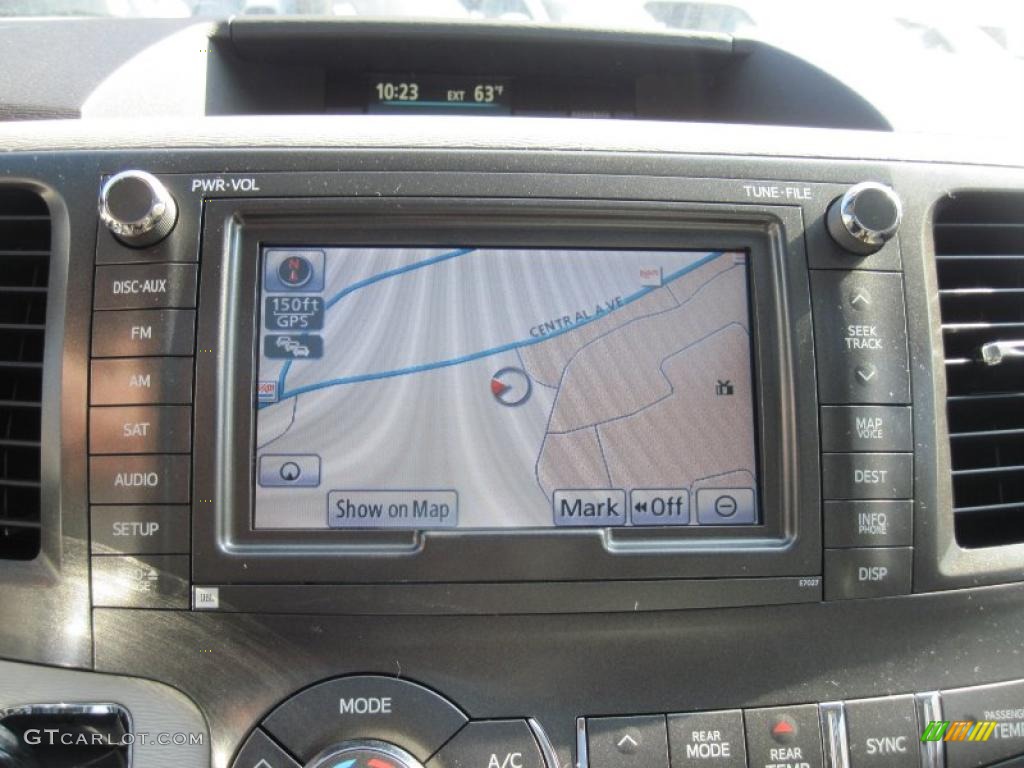 2011 Toyota Sienna Limited Navigation Photo #45802601