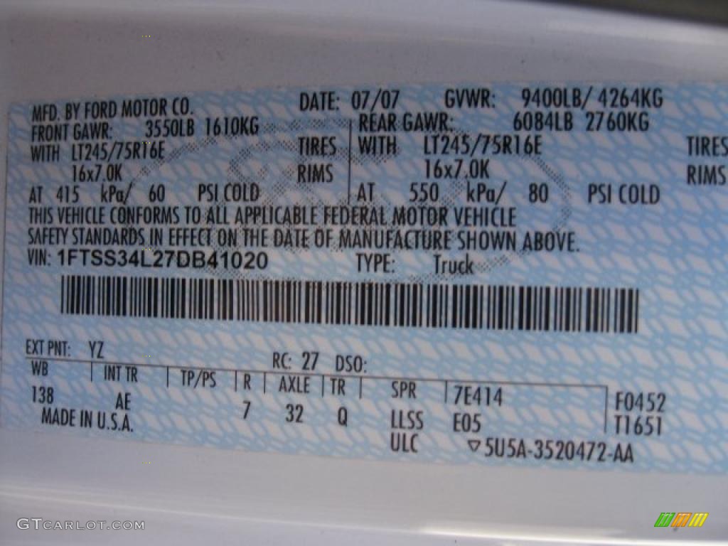 2007 E Series Van Color Code YZ for Oxford White Photo #45803317