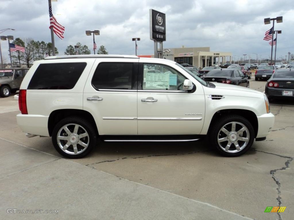 White Diamond Tricoat 2011 Cadillac Escalade Luxury Exterior Photo #45803725