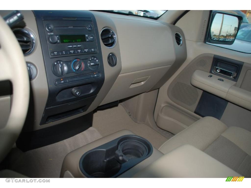 2004 F150 XLT SuperCab 4x4 - Aspen Green Metallic / Tan photo #17