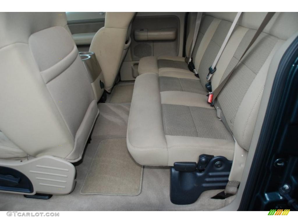 Tan Interior 2004 Ford F150 XLT SuperCab 4x4 Photo #45804449