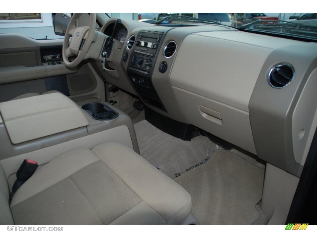 2004 F150 XLT SuperCab 4x4 - Aspen Green Metallic / Tan photo #37