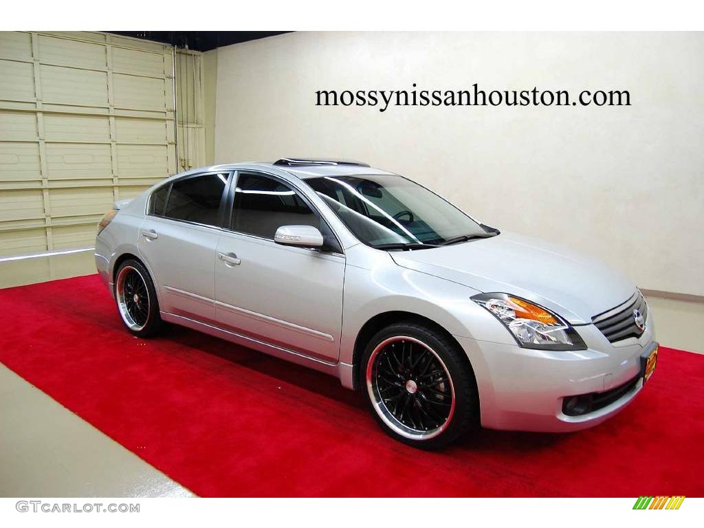 2007 Nissan altima se colors