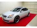 Radiant Silver Metallic - Altima 3.5 SE Photo No. 4