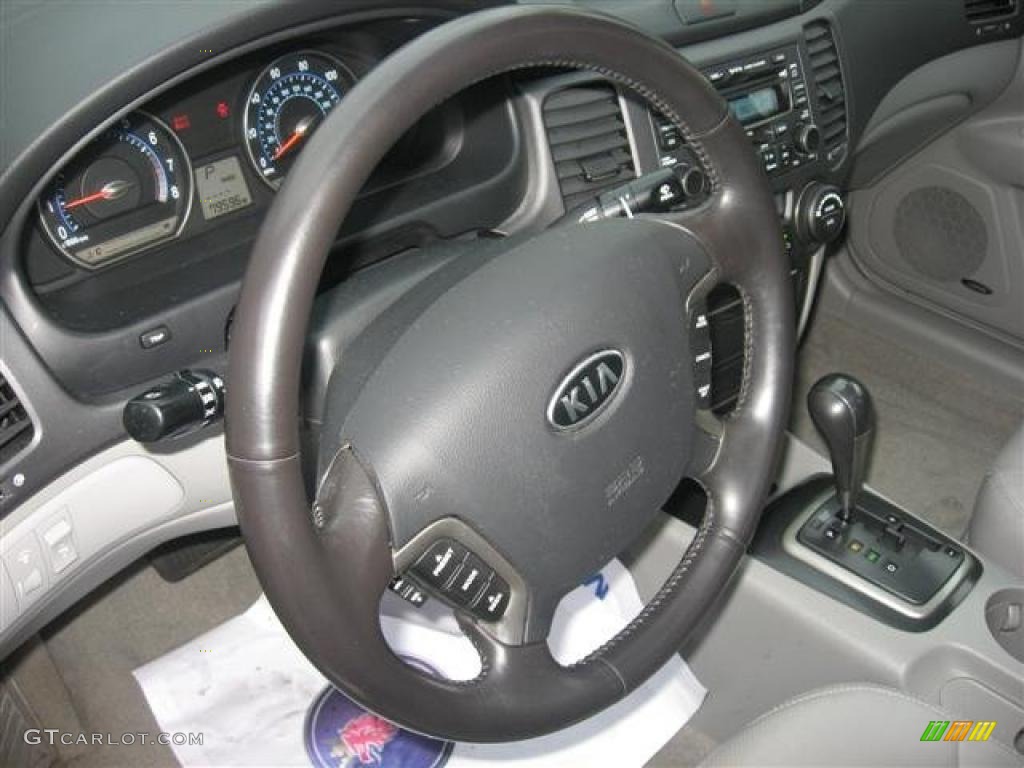 2006 Kia Optima EX V6 Gray Steering Wheel Photo #45806881