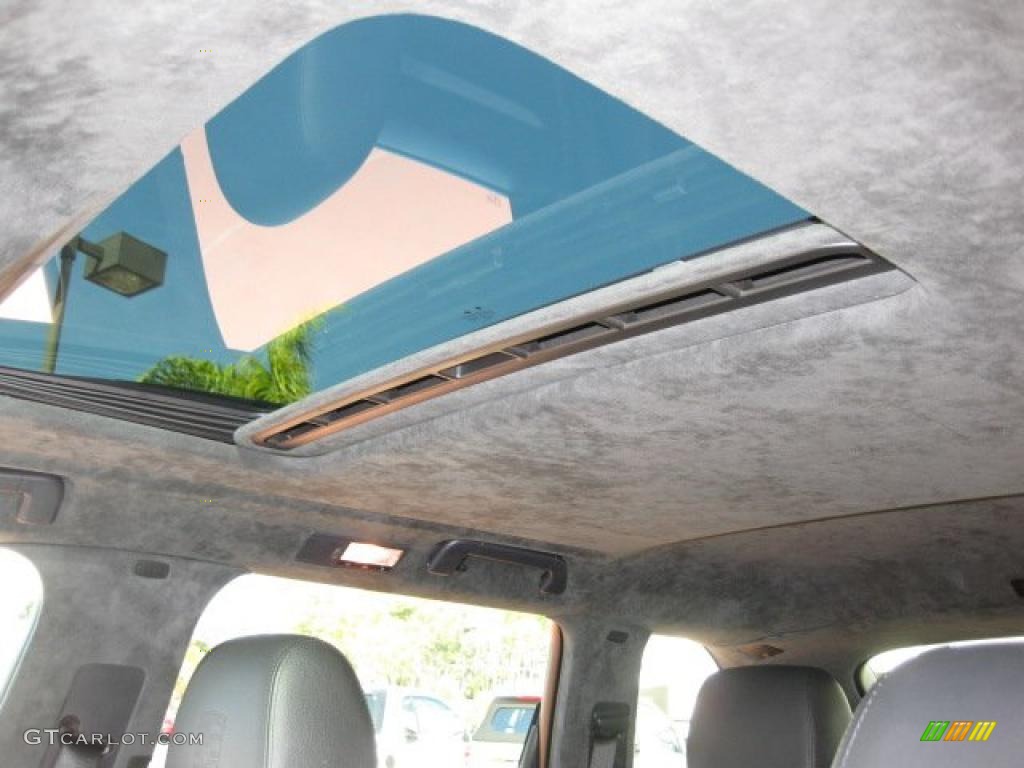 2006 Porsche Cayenne Turbo S Sunroof Photo #45811893