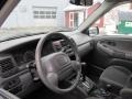 Medium Gray Interior Photo for 2004 Chevrolet Tracker #45812741