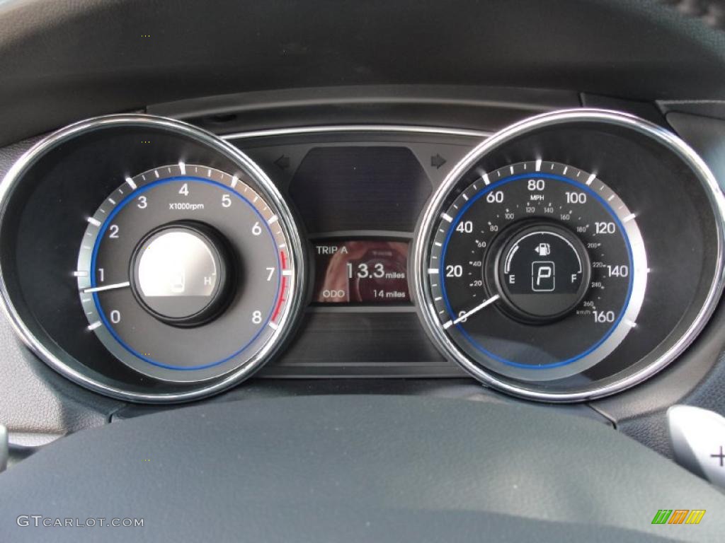 2011 Hyundai Sonata SE 2.0T Gauges Photo #45815389