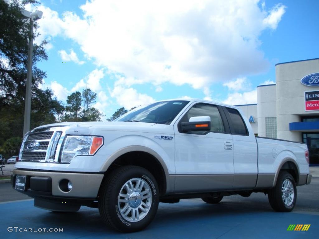 2011 F150 Lariat SuperCab - Oxford White / Pale Adobe photo #1