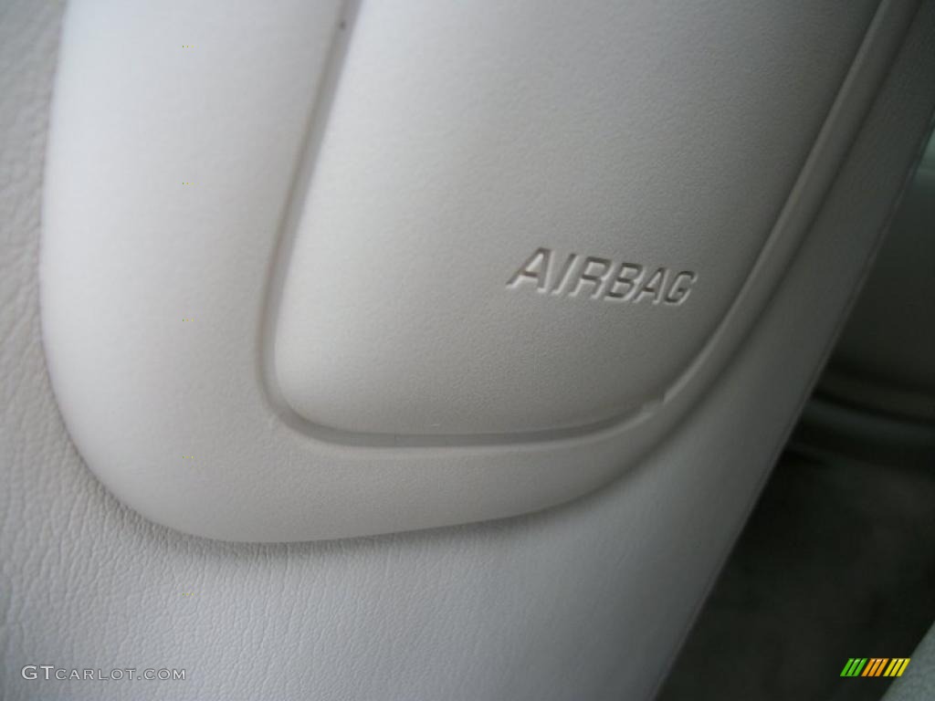 2011 Impala LT - Summit White / Neutral photo #37
