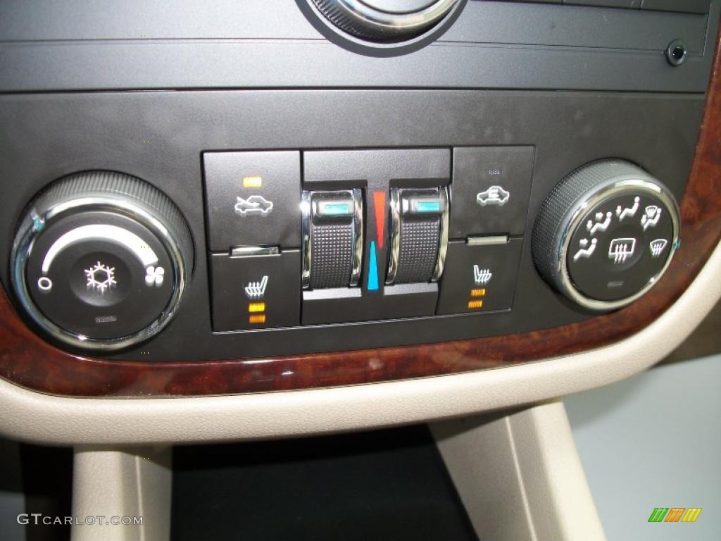 2011 Impala LT - Summit White / Neutral photo #41
