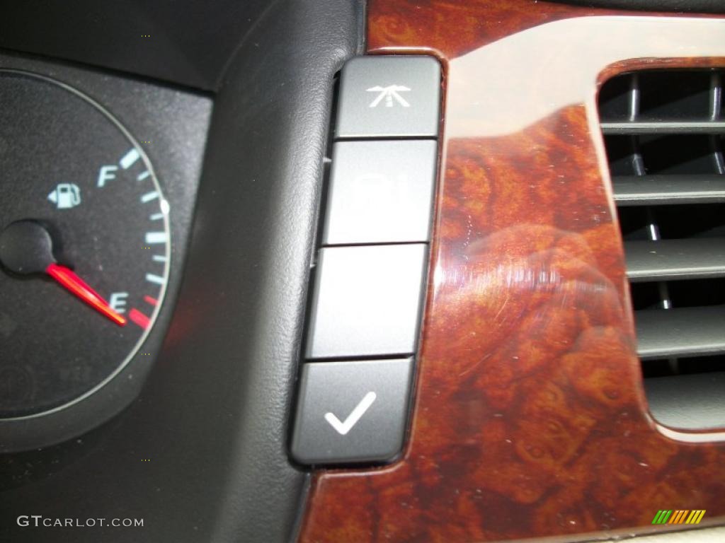 2011 Impala LT - Summit White / Neutral photo #43