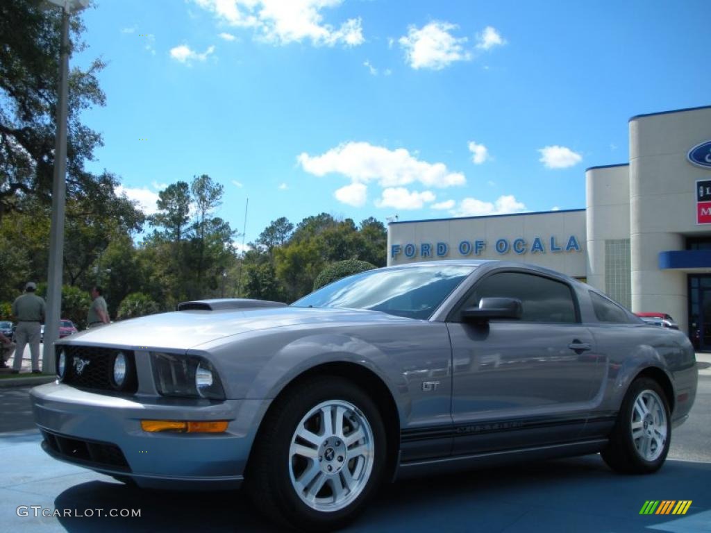 2007 Mustang GT Deluxe Coupe - Tungsten Grey Metallic / Dark Charcoal photo #1