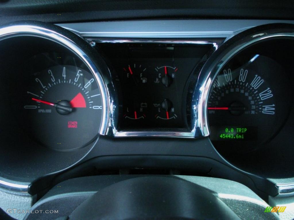 2007 Mustang GT Deluxe Coupe - Tungsten Grey Metallic / Dark Charcoal photo #19
