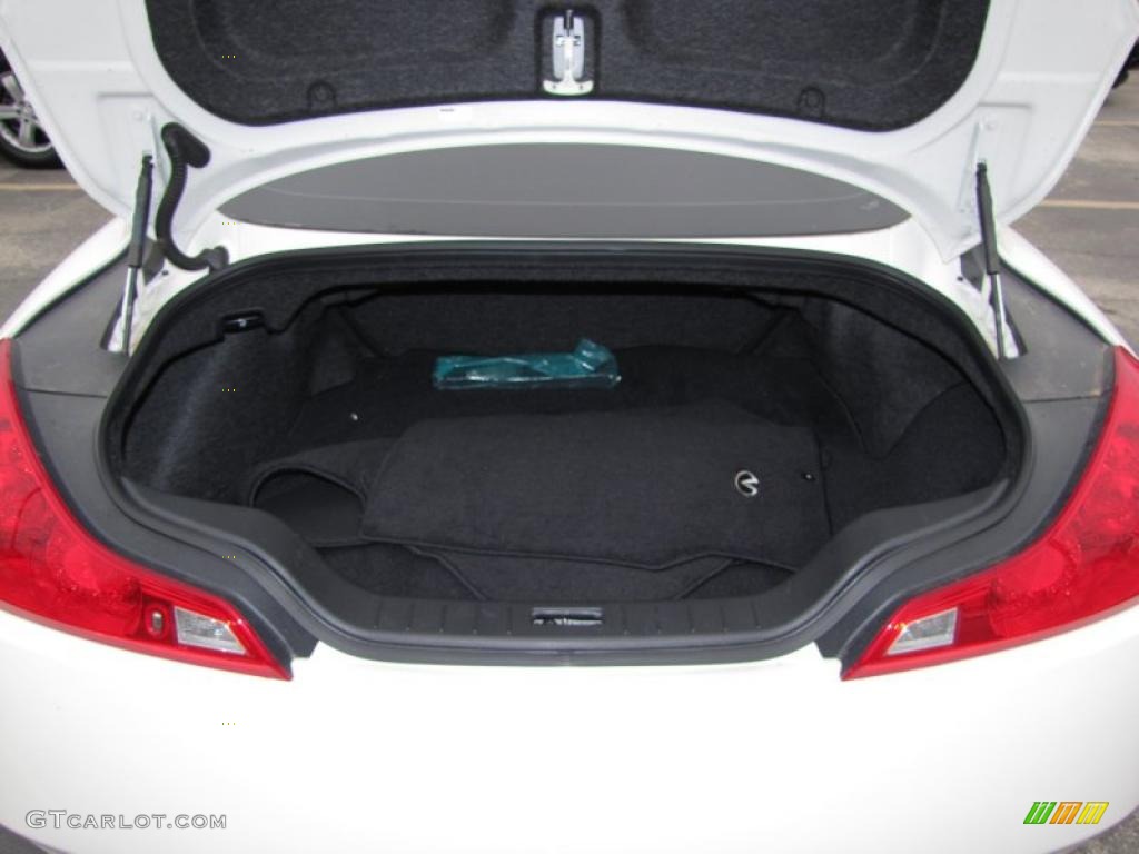 2009 Infiniti G 37 x Coupe Trunk Photos