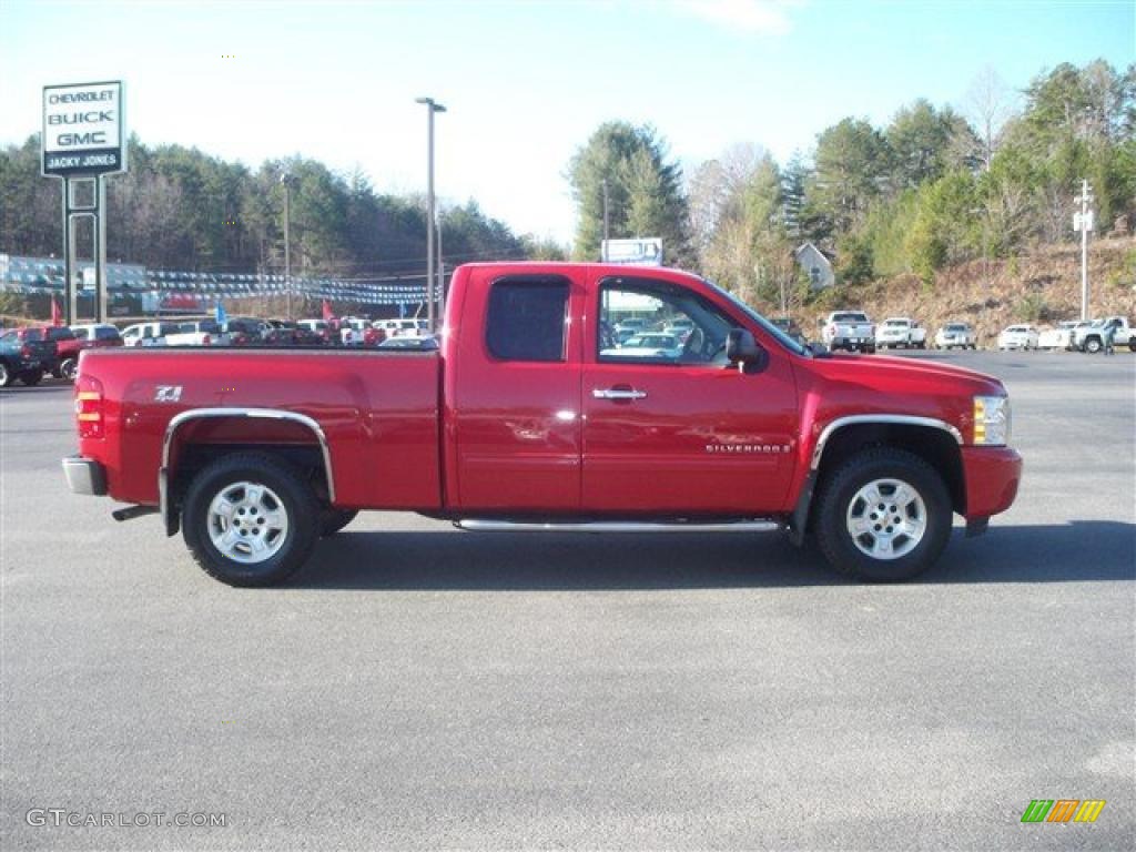 2009 Silverado 1500 LT Extended Cab 4x4 - Victory Red / Ebony photo #5