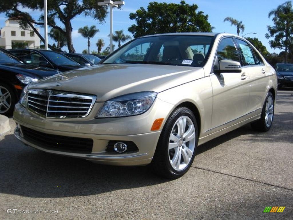 2011 C 300 Luxury - Pearl Beige Metallic / Almond/Mocha photo #1