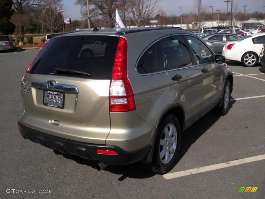 2007 CR-V EX 4WD - Borrego Beige Metallic / Ivory photo #4