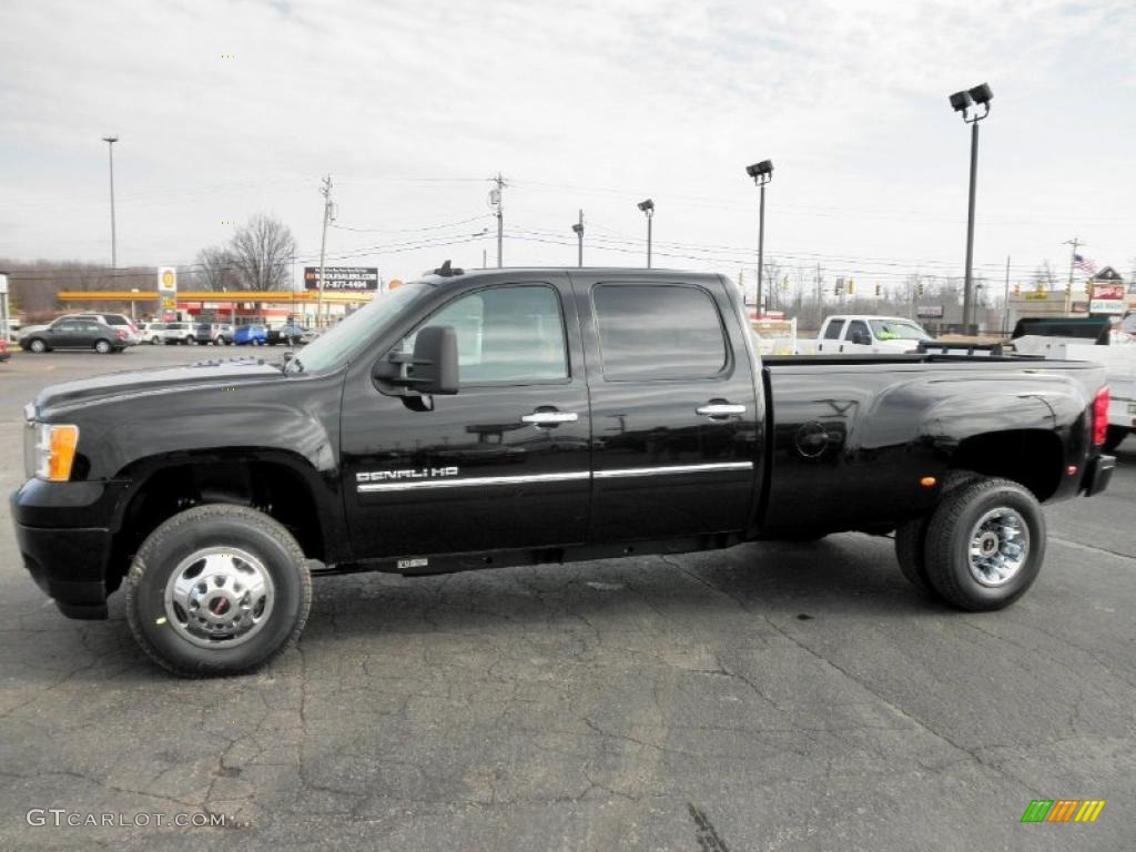 Onyx Black 2011 GMC Sierra 3500HD Denali Crew Cab 4x4 Dually Exterior Photo #45833554
