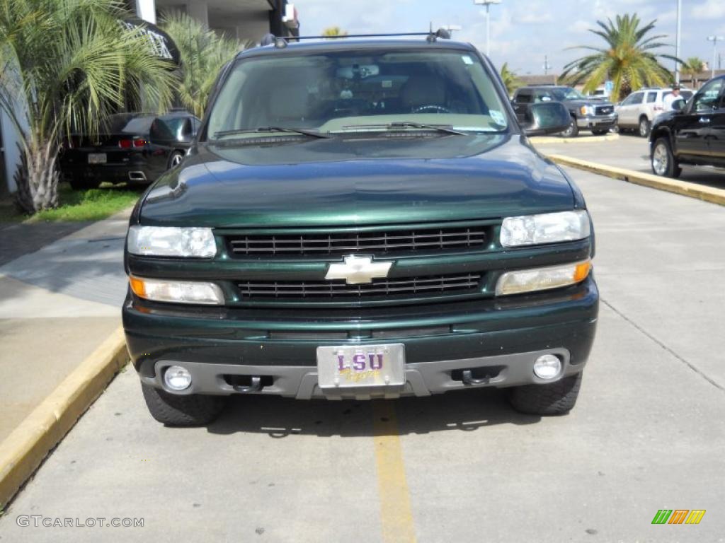 2004 Suburban 1500 Z71 4x4 - Dark Green Metallic / Tan/Neutral photo #6