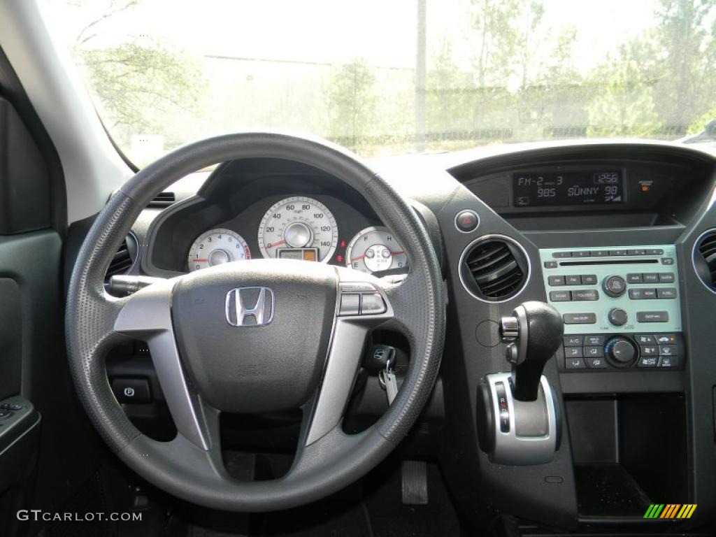 2010 Honda Pilot LX Black Dashboard Photo #45840620