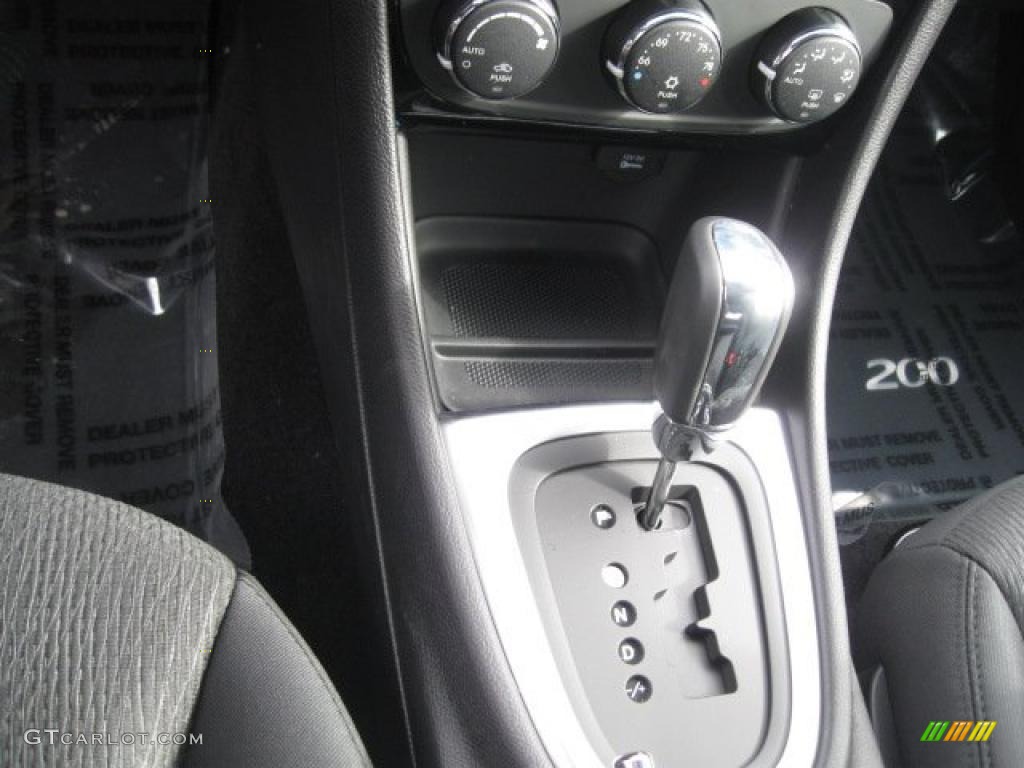 2011 Chrysler 200 Touring 6 Speed AutoStick Automatic Transmission Photo #45843956