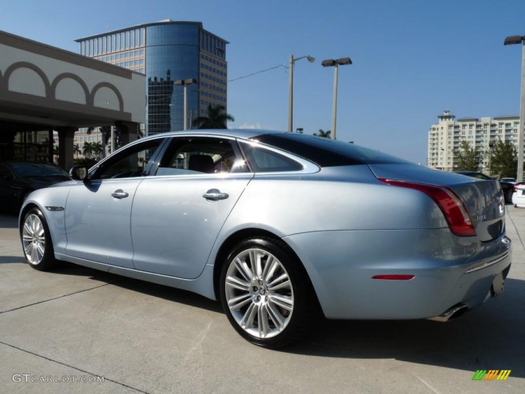 2011 XJ XJL Supercharged - Frost Blue Metallic / Navy Blue/Ivory photo #5