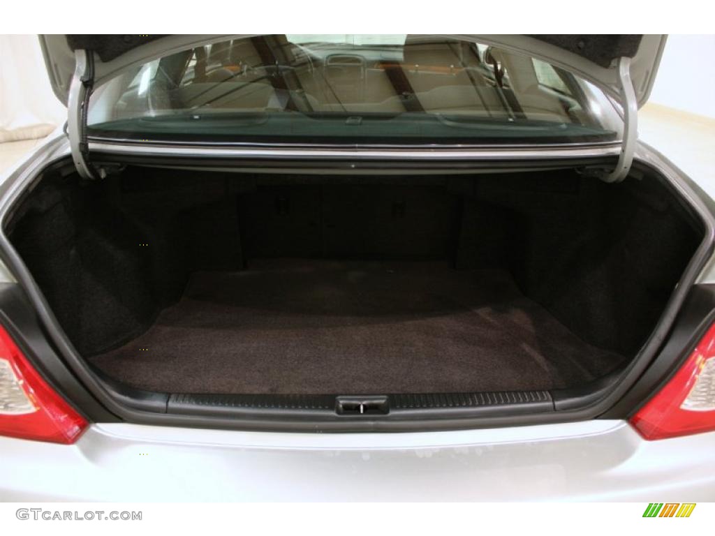 2002 Toyota Solara SE Coupe Trunk Photo #45844552