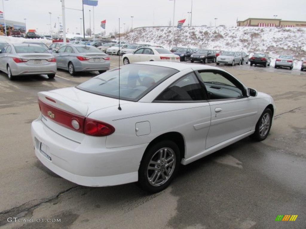 2004 Cavalier LS Sport Coupe - Summit White / Graphite photo #8