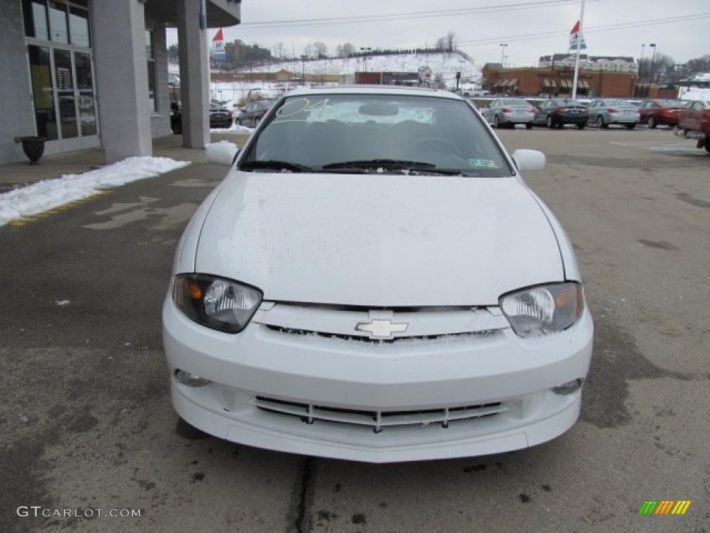 2004 Cavalier LS Sport Coupe - Summit White / Graphite photo #11