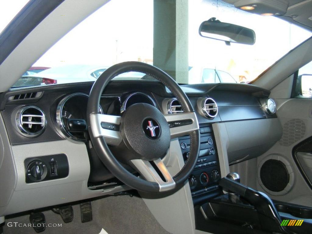 2008 Ford Mustang GT Premium Coupe Light Graphite Dashboard Photo #45852889