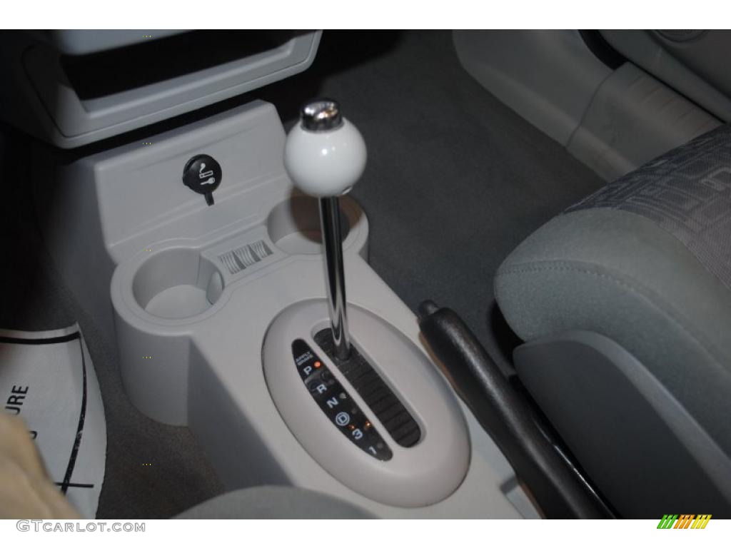 2006 Chrysler PT Cruiser Convertible Transmission Photos