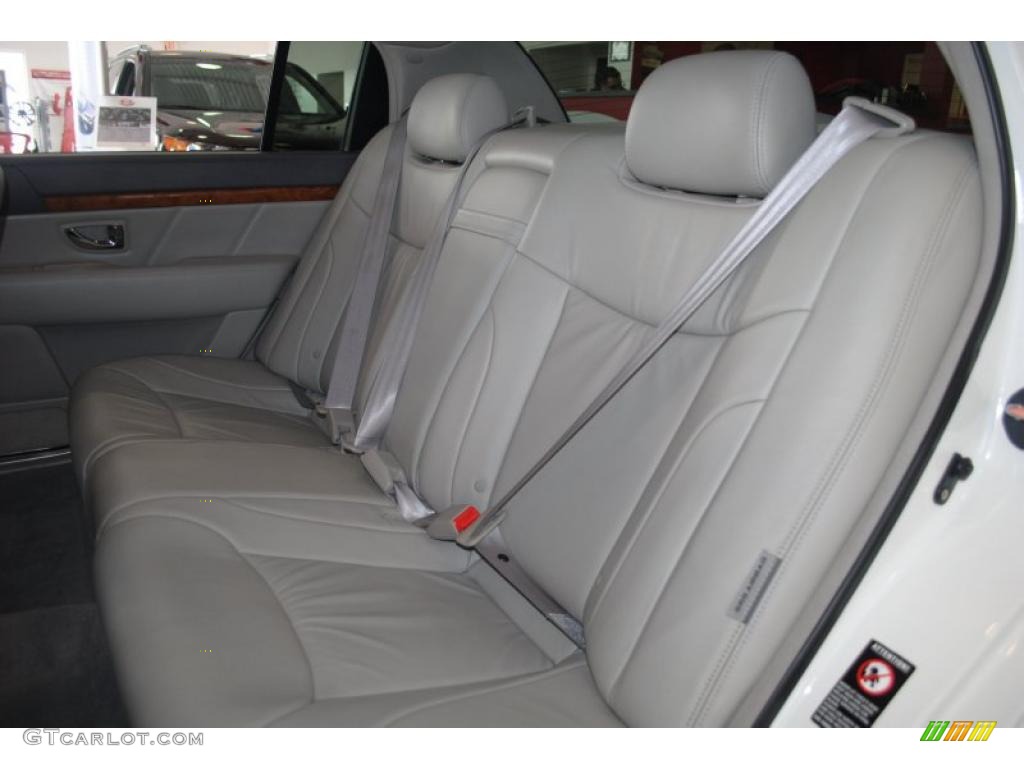 Gray Interior 2006 Kia Amanti Standard Amanti Model Photo #45853961