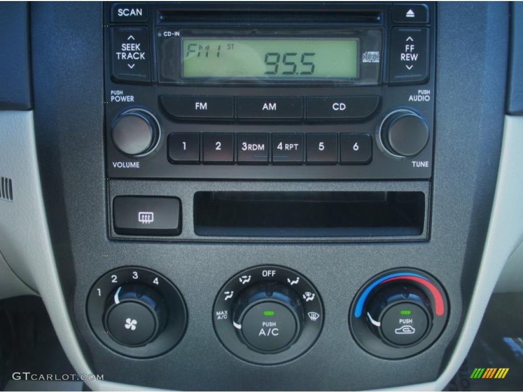 2006 Kia Spectra EX Sedan Audio System Photo #45854518