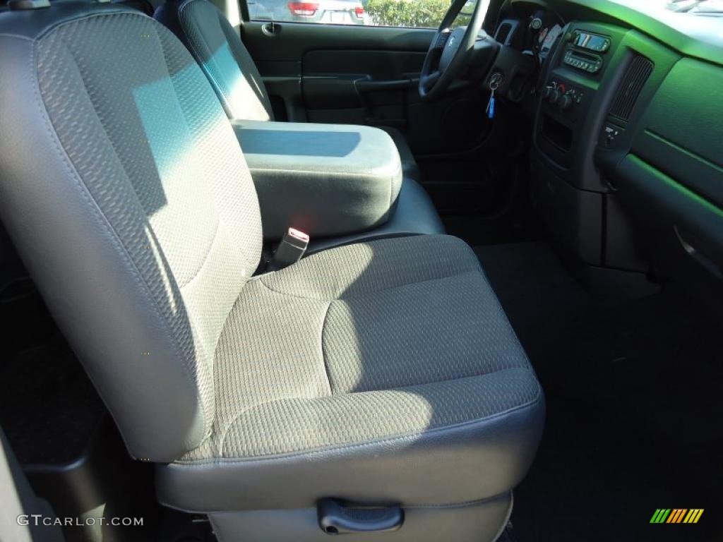 2005 Ram 1500 ST Regular Cab - Mineral Gray Metallic / Dark Slate Gray photo #12