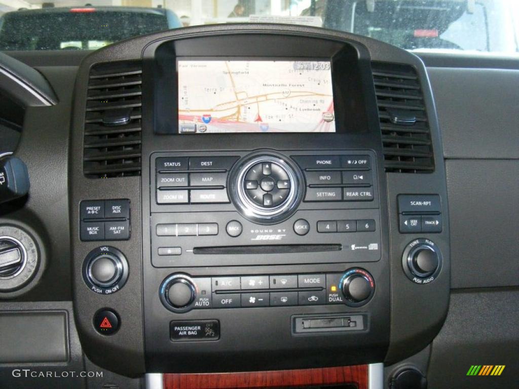 2008 Pathfinder LE V8 4x4 - Red Brawn / Graphite photo #20